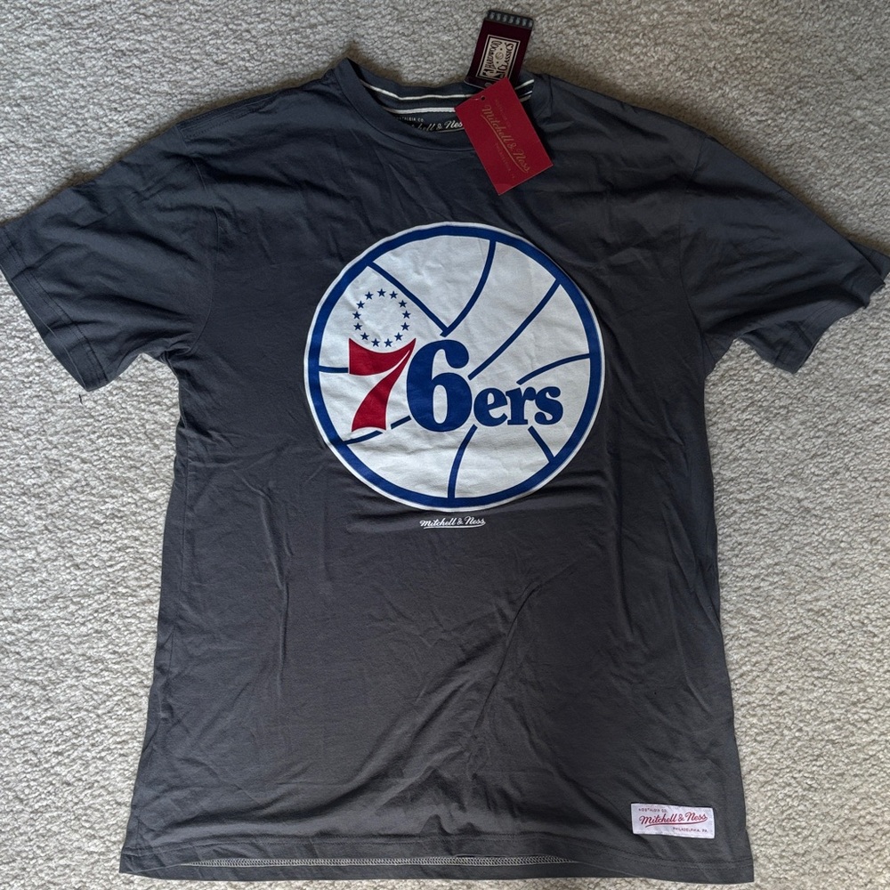 Mitchell & Ness 76ers Charcoal Tee